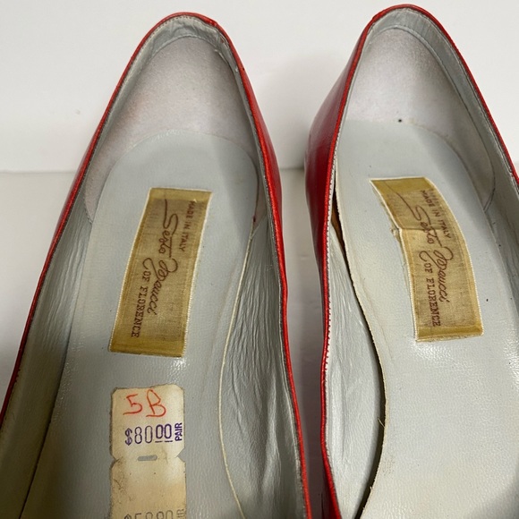 Vintage red leather made in Italy pumps - Picture 2 of 7